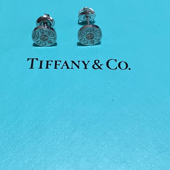 COPY - Tiffany & Co 1837 Circle Diamond Stud Earrings 18 kt - Picture 1 of 3